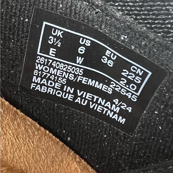 Clarks Emily 2 Mable Pumps Mary Jane Black Size 6 Leather Black - Picture 8 of 10